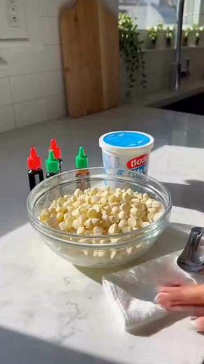 234K views · 3.1K reactions | 3-Ingredient Swirl Christmas Fudge...