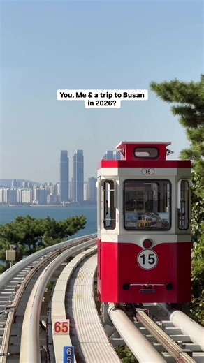 Add Busan to your South Korea itinerary 🇰🇷👇🏼 We spent 3 days in Busan on our recent 2-week South Korea trip, and it was the perfect mix of city energy and coastal vibes!! We travelled from Seoul by bus, but honestly, we’d recommend taking the train to save time (book in advance and you’ll get way better departure times) ✅ Our favourite things to do in Busan • Gamcheon Cultural Village • BIFF Square • Huinyeoul Coastal Village – sunset here is unreal • Sky Capsule • Igidae Coastal Walk – even