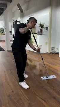 Avoid common maintenance mistakes! Here's how to properly clean your oiled parquet floor!