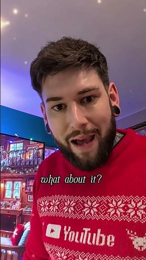 The way she tried to brush it off 😏