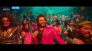 Taraat Bhai and Team is doing #Rada in the city! Watch the rocking song now. Riteish Deshmukh Nargis Fakhri Banjo Ravi Jadhav Krishika Lulla Vishal & Shekhar Vishal Dadlani Shekhar Ravjiani Official | Eros Now