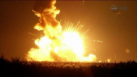 Rocket explodes and crashes after takeoff from Nasa base - video