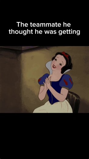 He thought he was getting Snow White and instead got Snow Fight 👊✨️ #candlepinbowling #bowling #sportshighlights #tournament #bostonsports #newenglandsports #sportstiktok #bowlersoftiktok