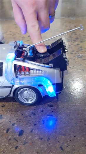 1.5K views · 35 reactions |  Travel Back to the Future with this DeLorean Time Machine 1/16th Scale Remote Control Vehicle Replica! Experience the thrill of the speed and lights and you re-create your favourite moments from the movie! Zoom it into your collection today at 88mph! IN STOCK & SHIPPING NOW HERE: tinyurl.com/Remote-Control-DeLorean  FREE SHIPPING for orders in Australia over $100 AUD! | Popcultcha | Facebook