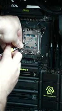 Building a pc for my little brother #pcsetup #pcbuild #gamingpc #amd #lianli