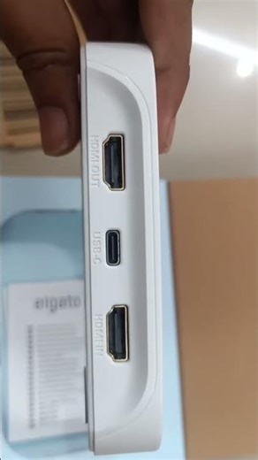 Elgato Game Capture Neo, 4K60 HDR Passthrough, 1080p60 Capture – for PS4/PS5/Xbox/Switch/iPhone –