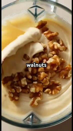 Healthy Ice Cream Made with Bananas, Honey & Walnuts 🍨