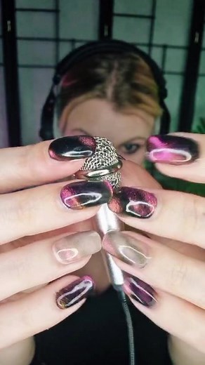 #tappingasmr #littlemic #braintingles #mouthsoundsasmr #asmr #relaxingasmr #nailsasmr