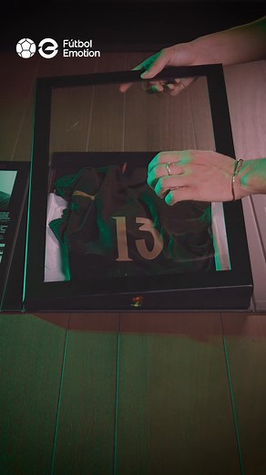 18K views · 215 reactions | REEL UNBOXING PUMA EUSEBIO | Fútbol Emotion | Facebook