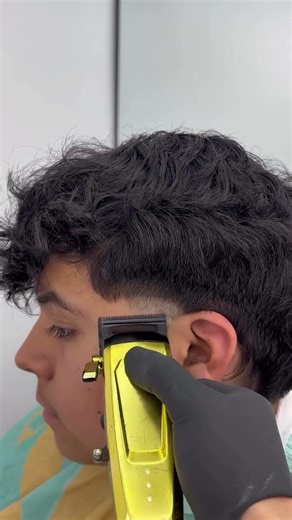 The ULTIMATE TAPER FADE 💈⚡️ Barber Tutorial Step by Step with ASMR Sounds 🎶 Take Notes! 📝