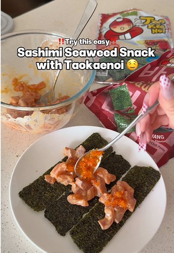 Easy Summer Party Snack with Sashimi and Seaweed