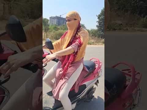 Ruchi's Two Wheeler Driving Classes