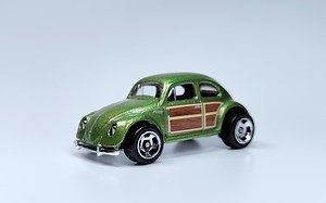 一分钟玩具开盒-风火轮普卡大众甲壳虫老爷车VOLKSWAGEN BEETLE开盒把玩评测