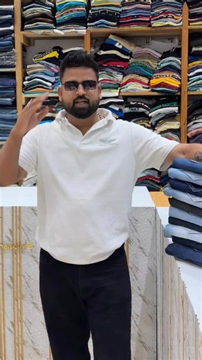 ∂єѕι 🦁 ϐογѕ on Instagram: "Straight feet available guys"