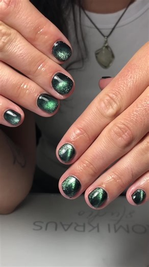 Videos de thehappystudi0 (@thehappystudi0) con “sonido original - BratzzHigh.”