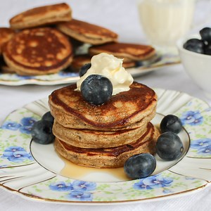 Fluffy grain-free green banana flour pancakes