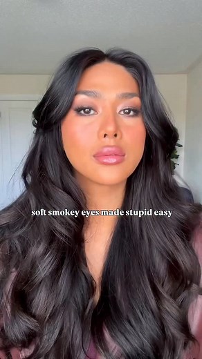 5.9K views · 37 reactions | fool proof soft smokey eye tutorial for you next holiday event #holidaymakeup #fallmakeuplook #wintermakeup | Karina Cabiling | Facebook