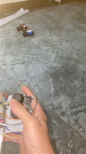 Diy 2 module ESP 32 control car #esp32 #rccar #diy