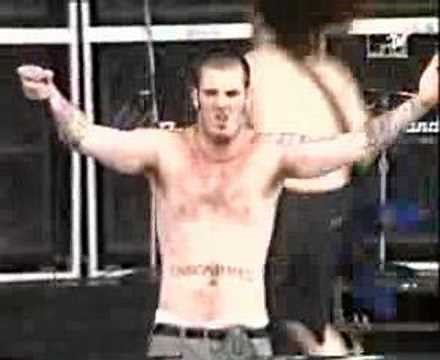 Pantera - F**king Hostile (donington 1994)