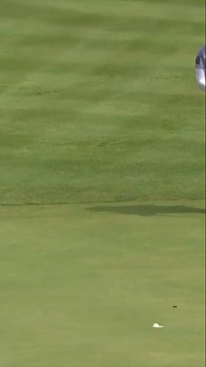 Akie Iwai goes around the rim and in! 🌀