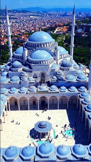 The Most Stunning Mosques Across The Globe