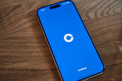 Coinbase’s Base App Rebrand Sends ZORA Token Up 440% Amid SocialFi Boom