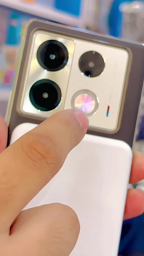 Infinix Note 40 Pro Camera Review: Shocking Finger Test Results!