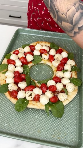 140K views · 443 reactions | My favorite holiday appetizer! #easyrecipe #holiday #pizza | Jen L | Facebook
