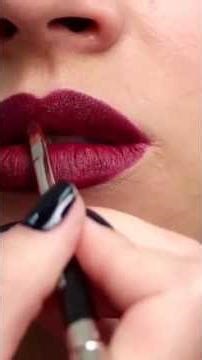 Ditch Toxic Lipsticks Try These 3 Clean Beauty Brands Instead!