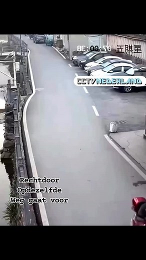 #nattigheid #intercom #beveiligingscamera #intercom #camerabewaking #beveiliging #dahua #tiandy #hikvision #comelit #cctvnederland cctvnederland.nl | SolidWifi