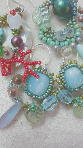 Mermaid earring restock for this weekend—three of my favorites! Come see the whole encrusted collection 🧜‍♀️ 🪸📿🐚in Rhinebeck! #rhinebeckny #dutchesscountyny #mermaidjewelry #mermaidearrings #beadweaving #makersmovement #creativelifehappylife #studiotime | Seed Bead Bliss