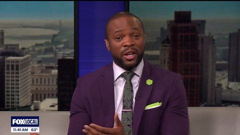 FOX 2 News Live at 11 - Strikes for Screenings