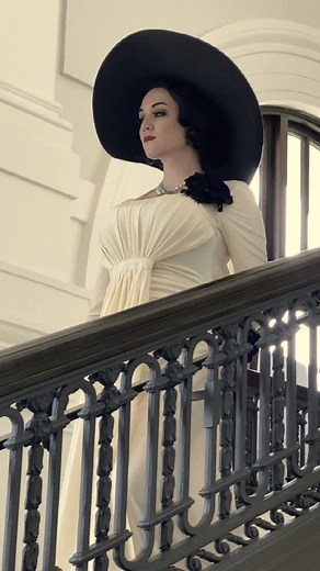 Lady Dimitrescu Audio Trend Video