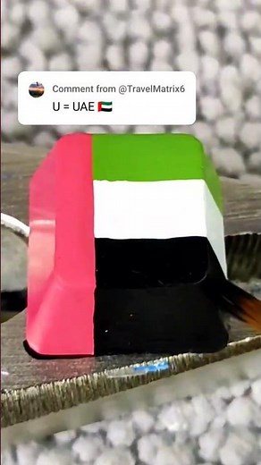 Drawing U for UAE flag 🇦🇪 but on my custom keyboard! #uae #drawing #keyboard #keycaps