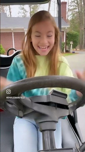 Can Deaf Drive by Shaylee Mansfield #funnyshorts #deaf #deafawareness #asl #signlanguage #golfcart