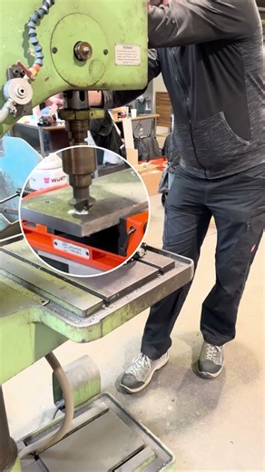 The FEIN VersaMAG L keeps everything stable for precise work.💪