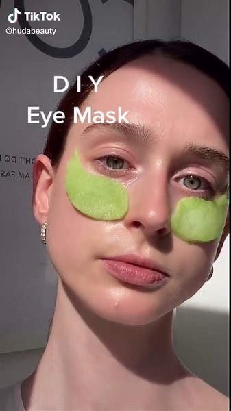 Homemade DIY Eye Mask Tutorial by Rose Friederike