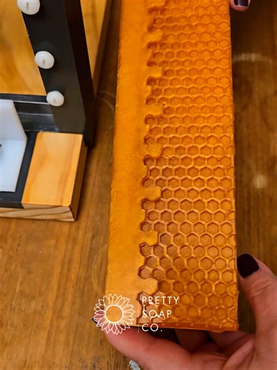 Creative Honey & Oats Soap Design Techniques