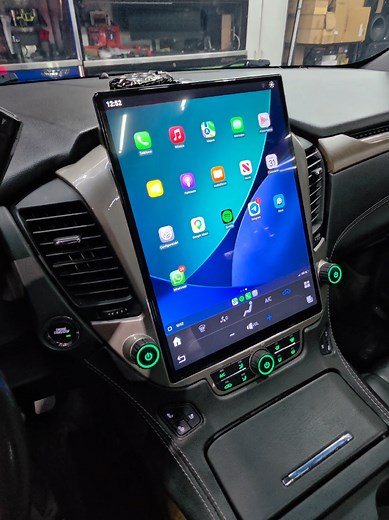 One of the biggest screens available on the market for GMC Yukons and Chevy Suburbans! Upgrade the interior of your car with not only a bigger modern display but one with more functions! Super easy to install and not even just that but a YouTube video on our channel to guide you every step of the way! Wireless Carplay and Wireless Android Auto with the ability to navigate the internet and losing no functions! #gmc #chevy #carplay #teslastyleradio #headunit
