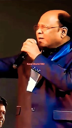 Suna Hai Tera Aur Bhi Ek Balam Hai|Mohammad Aziz #youtubeshorts #shortsvideo #shorts #viral #sadsong