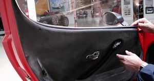 The Lancia Stratos Took Window Operation To Its Most Simplified Form - Jalopnik