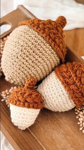 Crochet Acorns in Three Sizes | Wheat Stitch Pattern