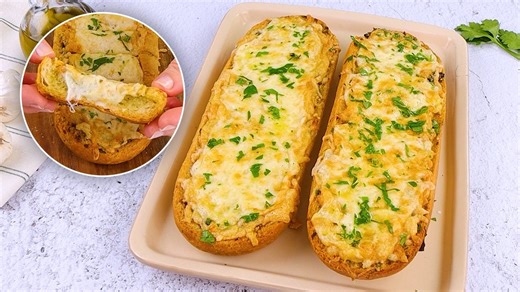 How to Make the Perfect Cheesy Garlic Bread!