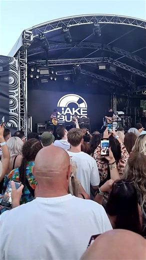 iwilde (@wildbit007)’s videos with original sound - iwilde