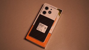 TECNO, a leading technology brand in Pakistan, has introduced the SPARK 10 Series Magic Skin Edition, featuring a diverse range of stunning design options for the summer season. This series includes the SPARK 10 Pro, SPARK 10, and SPARK 10C, now available for purchase online on Tecno Mobile Pakistan's website and at local stores. The Magic Skin series showcases Tecno's innovative approach to smartphone design, with unique materials and trendsetting designs. It boasts exceptional photography capa