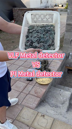 VLF or Pulse Induction? Which one is actually better for YOU? 🤷‍♂️ 🔸 Choose VLF if: You hunt in parks, trashy areas, and want to discriminate iron nails. 🔸 Choose PI if: You hunt on beaches, red clay soil, and want MAXIMUM depth for gold nuggets. #metaldetecting #beginnerguide #hobby #outdoors #metaldetectinguk #metaldetectingusa #goldhunting #digging #AdventureReady | Jining Yunhang Trading Co., Ltd.