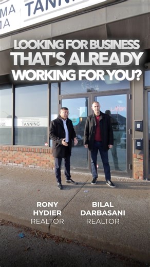 BUISNESS FOR SALE IN WINDSOR🚨 📍3041 Dougall Ave 🏠Turnkey business opportunity on high-traffic Dougall Ave! Well-established Bahama Mamma Tanning Salon offering excellent visibility in a busy commercial corridor surrounded by retail and residential properties. Find the price, more photos, 3D tour & request a showing here ➡️ https://rem.ax/4pzd9Pi Extra Features: ✨ 8 private tanning rooms 🧺 On-site bathroom & laundry area 🚗 Prime high-traffic Dougall Ave location #TeamGoran #REMAX #REMAXCARE 