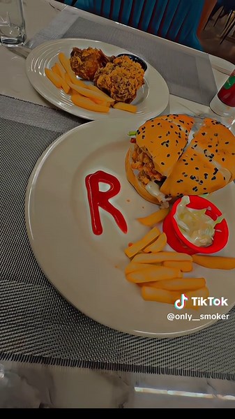 Zary zary shom hal me gora 🥀 R 🥀 #foryoupage #foryou #fyp #poshto_poetry #poshtosong #viral #tiktok #video #viralvideos #viralaccount #treandingsong #plzzunfreezemyaccoun😭🙏 #goviral @🥀 Smoker 🥀 @❤️ᗪIᖇOᒍI ❤️ @Royal Dir Restaurant