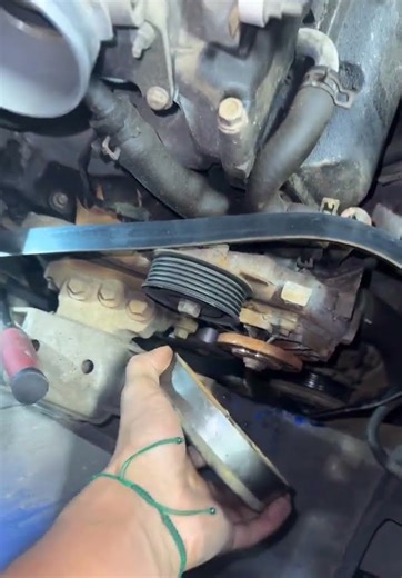 2005 Chevy equinox water pump! #shorts #mechanic #pov #broken #easy