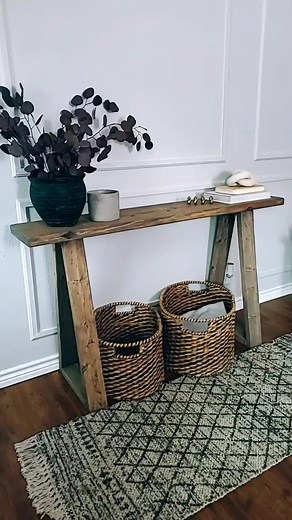 Made this console table and it looks perfect in my entryway. #homedecor #diyinteriors #interiordiy #consoletable #diytabletop #experimentingwithdecor